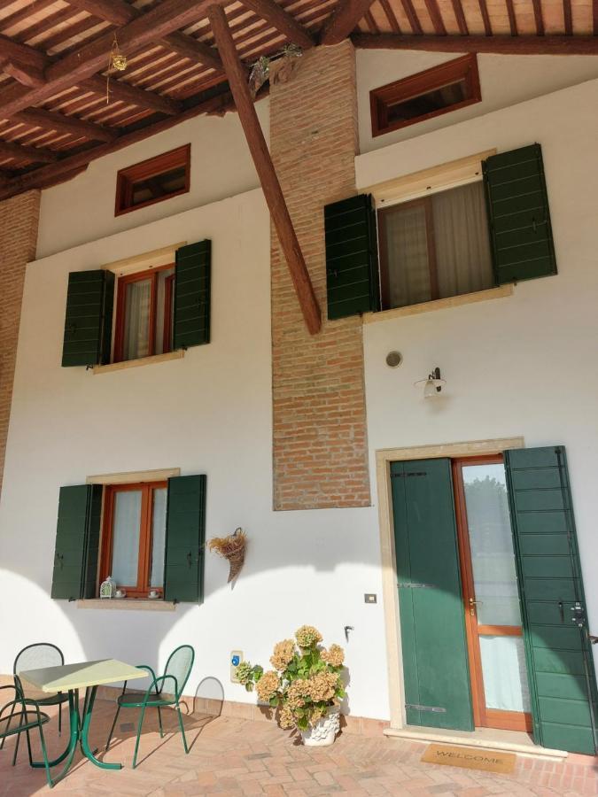 Casa Della Nonna Apartment Casalserugo Bagian luar foto